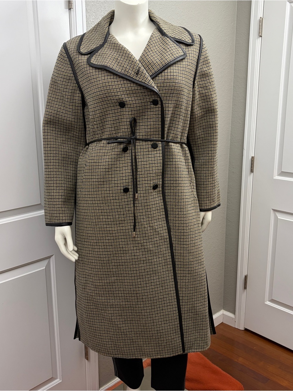 NWT Rebecca Taylor Beige Houndstooth Trench Coat with Black Leather Trim - 16